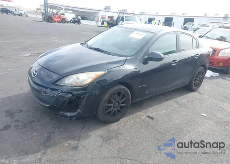 2011 Mazda Mazda3 I Sport z USA, uszkodzony, nr VIN JM1BL1UGXB1416597